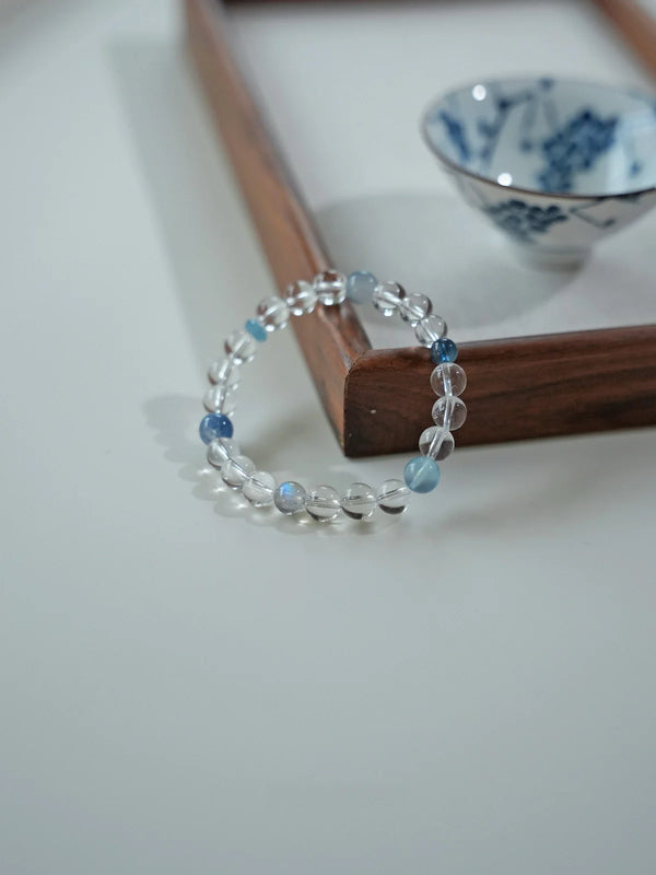 Ocean Gleam Aquamarine & Clear Quartz Bracelet